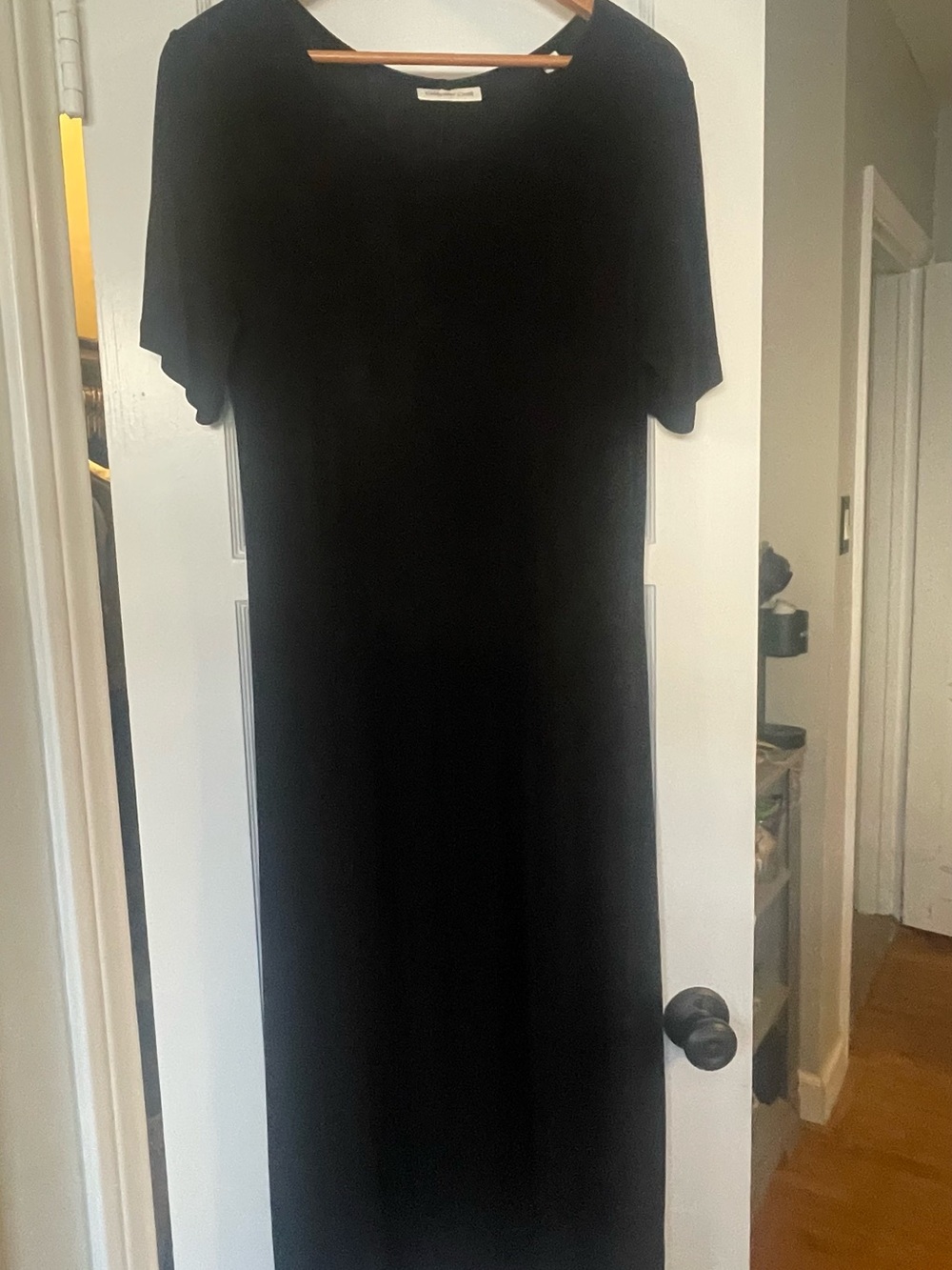 Coldwater Creek Black Short Sleeve Travel Dress